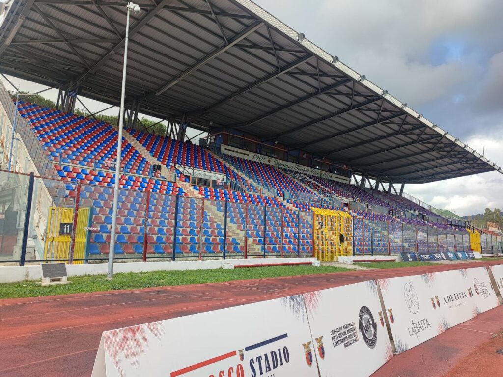 CASERTANA BEFFATA IN CASA DAL TRAPANI