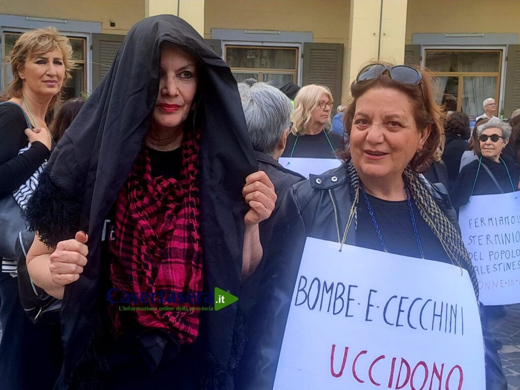 CASERTA, IN MASSA ALLA MANIFESTAZIONE CONTRO IL GENOCIDIO