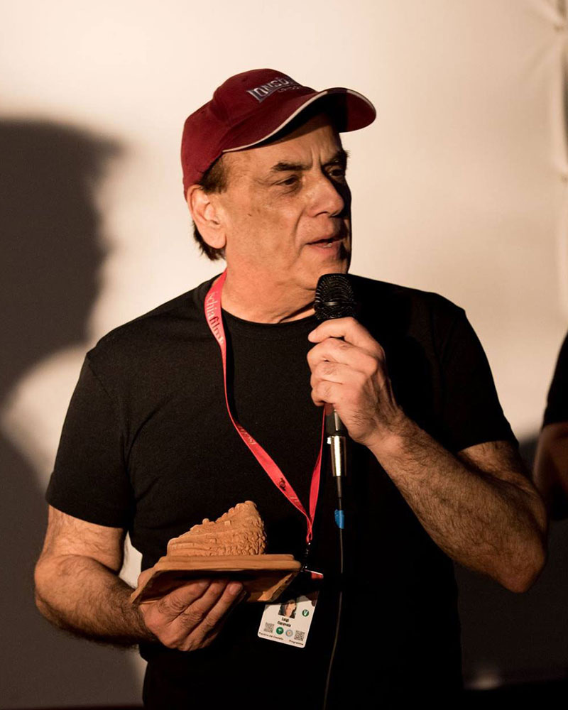 MAIORANO DI MONTE IN FESTA: QUESTA SERA GIGIONE INCANTERÀ IL PUBBLICO CON MUSICA E SPETTACOLO PIROTECNICO