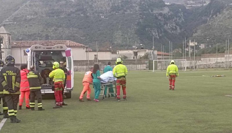 PIEDIMONTE MATESE, BAMBINA INGERISCE DETERSIVO, TRASFERITA IN ELICOTTERO