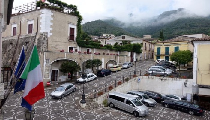 SANT’ANGELO D’ALIFE DIVENTA IL “VILLAGGIO DI BABBO NATALE”