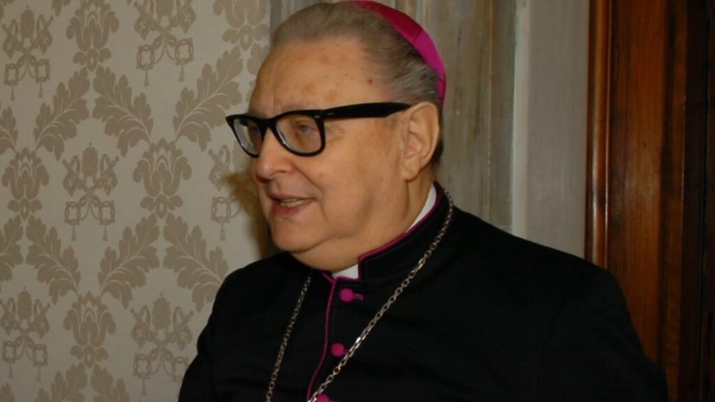 VENERDÌ I FUNERALI DEL VESCOVO EMERITO RAFFAELE NOGARO, LUTTO CITTADINO A CASERTA