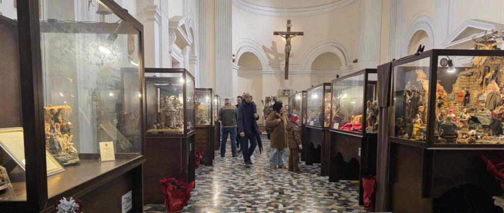 MADDALONI, BOOM DI VISITATORI PER LA 20° MOSTRA DEL PRESEPE