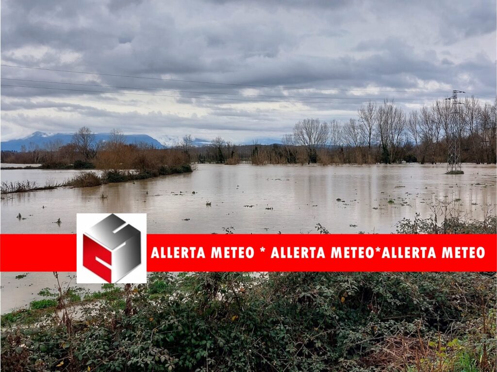 MALTEMPO, CALA L’ALLERTA IN CAMPANIA: DA ARANCIONE A GIALLO MA RESTA L’ATTENZIONE FINO A DOMANI