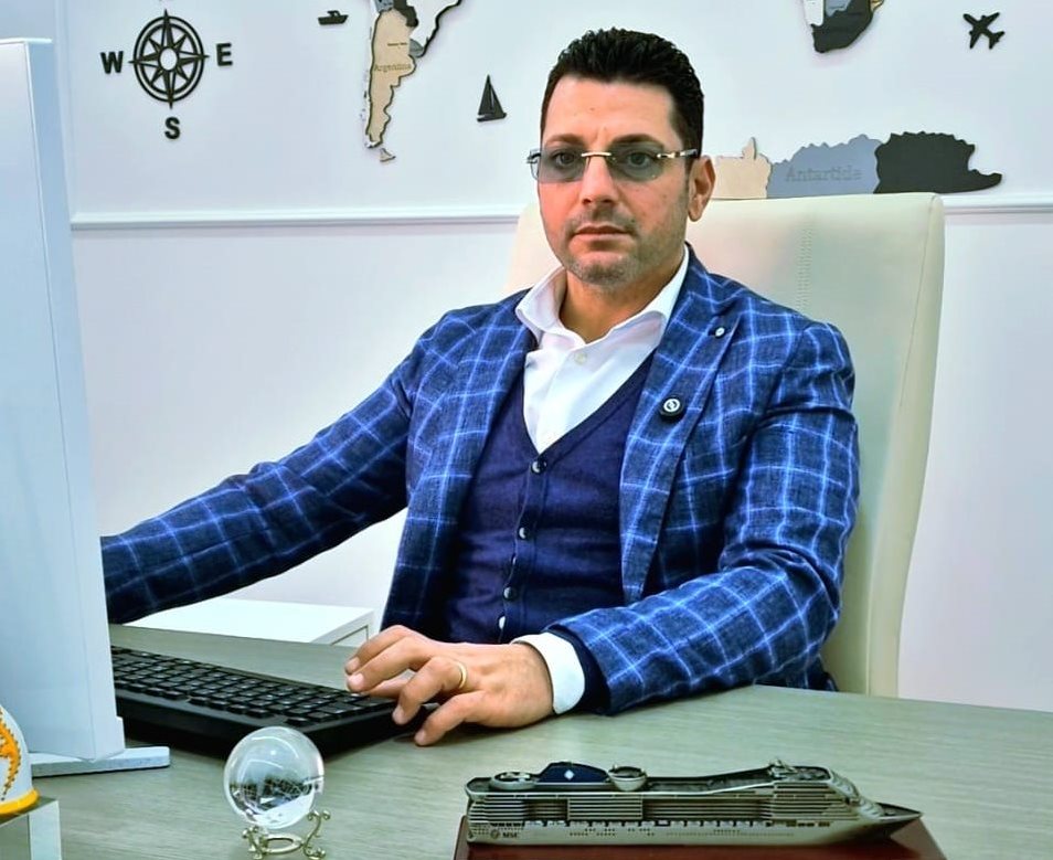 L’IMPRENDITORIA GIOVANILE INVESTE SU MONDRAGONE E SUL TURISMO: PROTAGONISTA ARGANGELO CARUSONE GIOVANE IMPRENDITORE CASERTANO