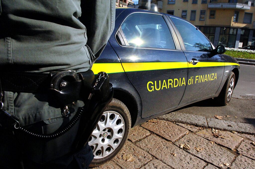 SETTANTA GRAMMI DI HASHISH E UN BILANCINO DI PRECISIONE: DENUNCIATO UN SOGGETTO DI TEANO