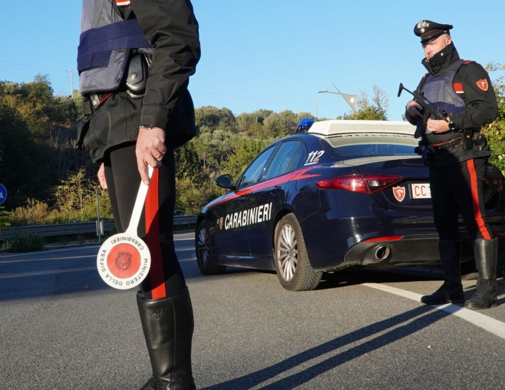 CONTROLLI A TAPPETO DEI CARABINIERI DI CASAL DI PRINCIPE: DENUNCE, SEQUESTRI E SANZIONI
