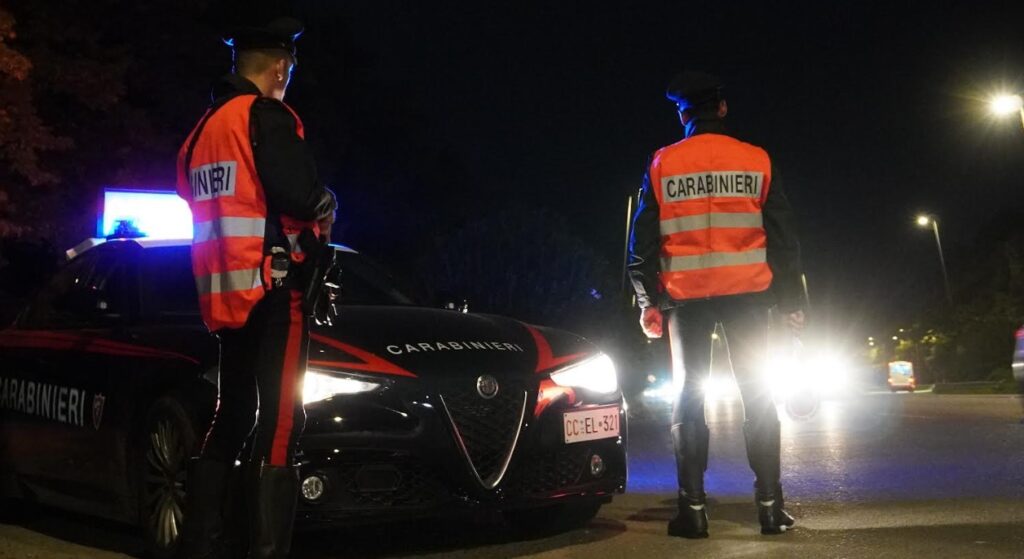 MADDALONI, CONTROLLI A LARGO RAGGIO DEI CARABINIERI: FIOCCANO ARRESTI E DENUNCE
