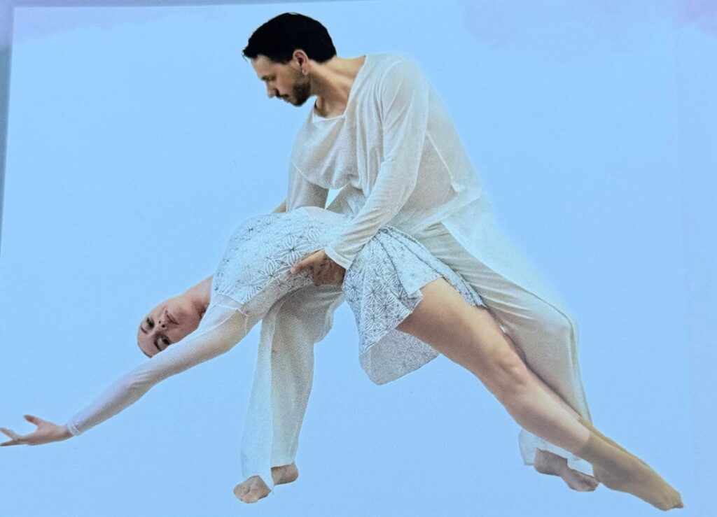 BIANCANEVE, L’ALTRA METÀ DELLA MELA: AD ALIFE TORNA IL GRANDE SPETTACOLO DI A PASSO DI DANZA