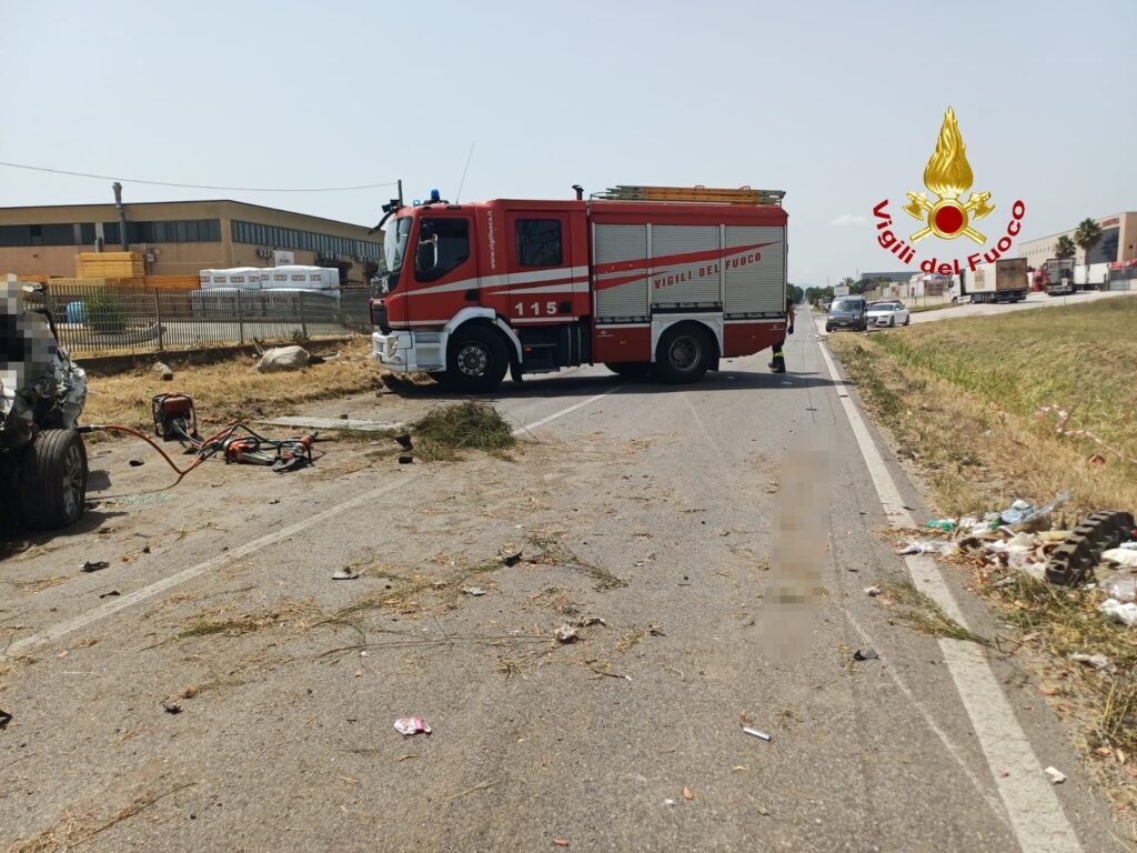 TRAGICO SCONTRO SULL’APPIA TRA PASTORANO E SPARANISE: DUE SAREBBERO I MORTI E DIVERSI I FERITI