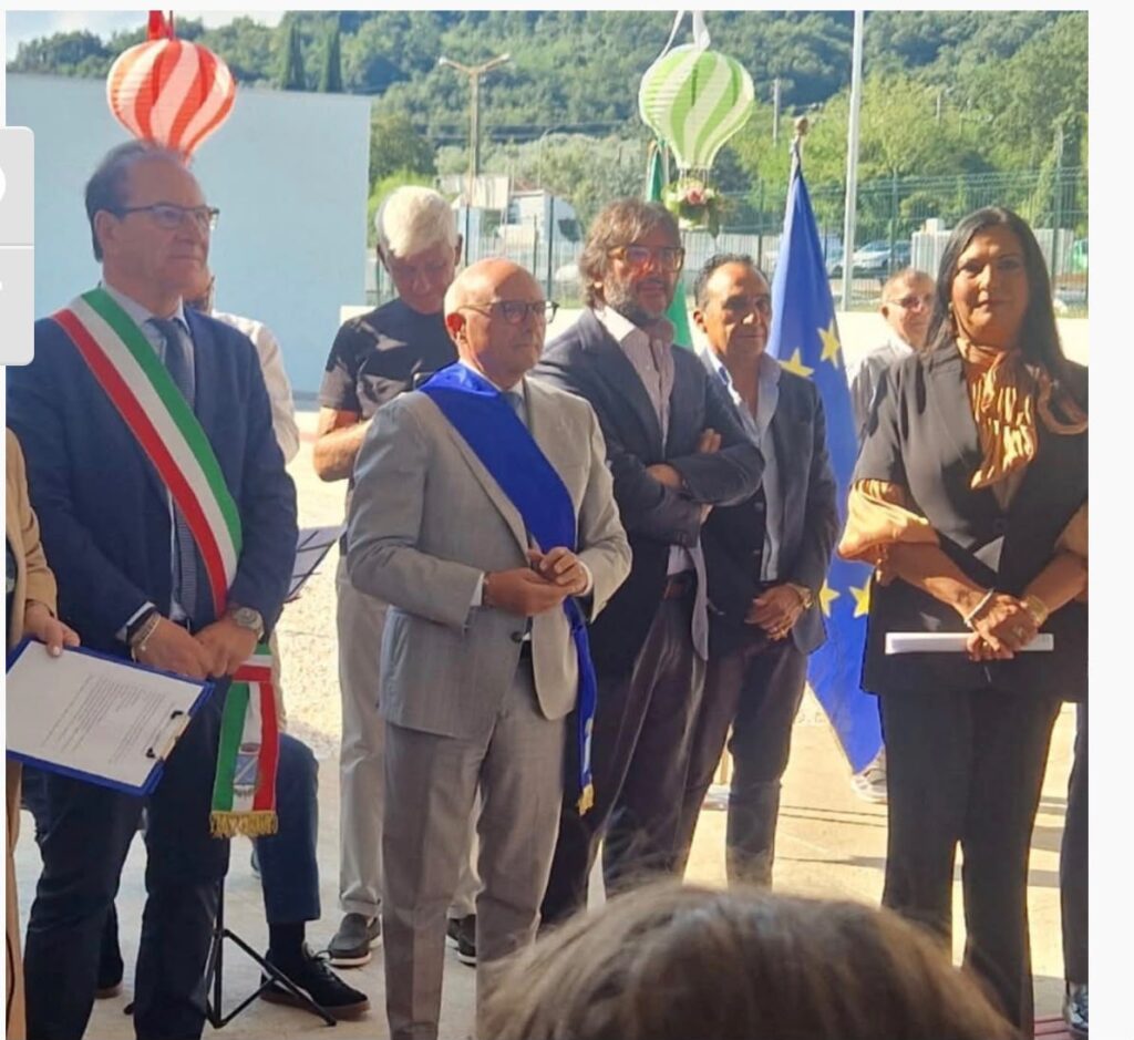 ALVIGNANO, INAUGURATA LA NUOVA SCUOLA MATERNA ED ELEMENTARE