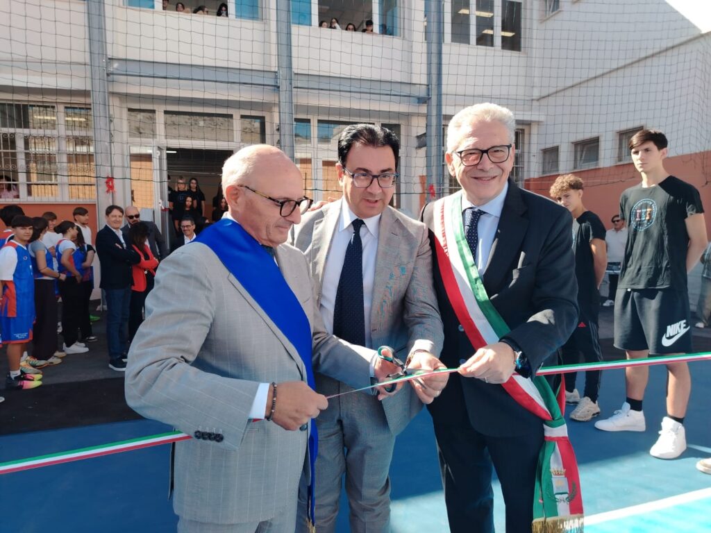 MADDALONI, AL LICEO &ldquo;CORTESE&rdquo; INAUGURATE LE NUOVE AREE SPORTIVE  RIPRISTINATE DALLA PROVINCIA - Caserta Sera