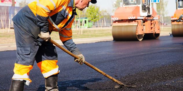 RIARDO, AL VIA I LAVORI PER IL RIFACIMENTO DI VARIE STRADE CITTADINE