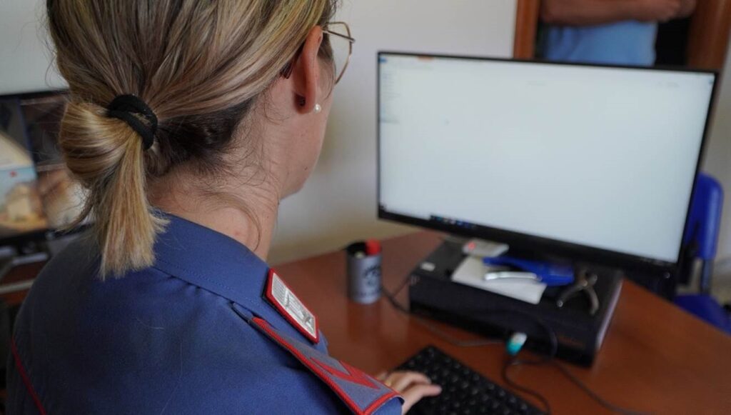 SESSA AURUNCA, ACQUISTA ONLINE UN MOTORE USATO CHE NON VIENE MAI CONSEGNATO: 71ENNE DENUNCIATO