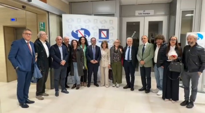 IL COMUNE DI TORA E PICCILLI PROTAGONISTA SUL GRANDE SCHERMO : IDENTITÀ, MEMORIA E VALORIZZAZIONE DELLE AREE INTERNE