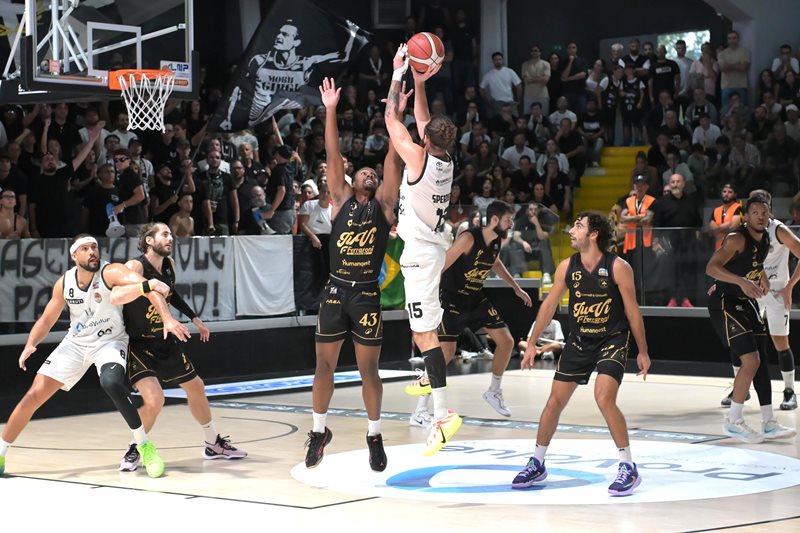 LA JUVECASERTA BATTE CREMONA 96-84